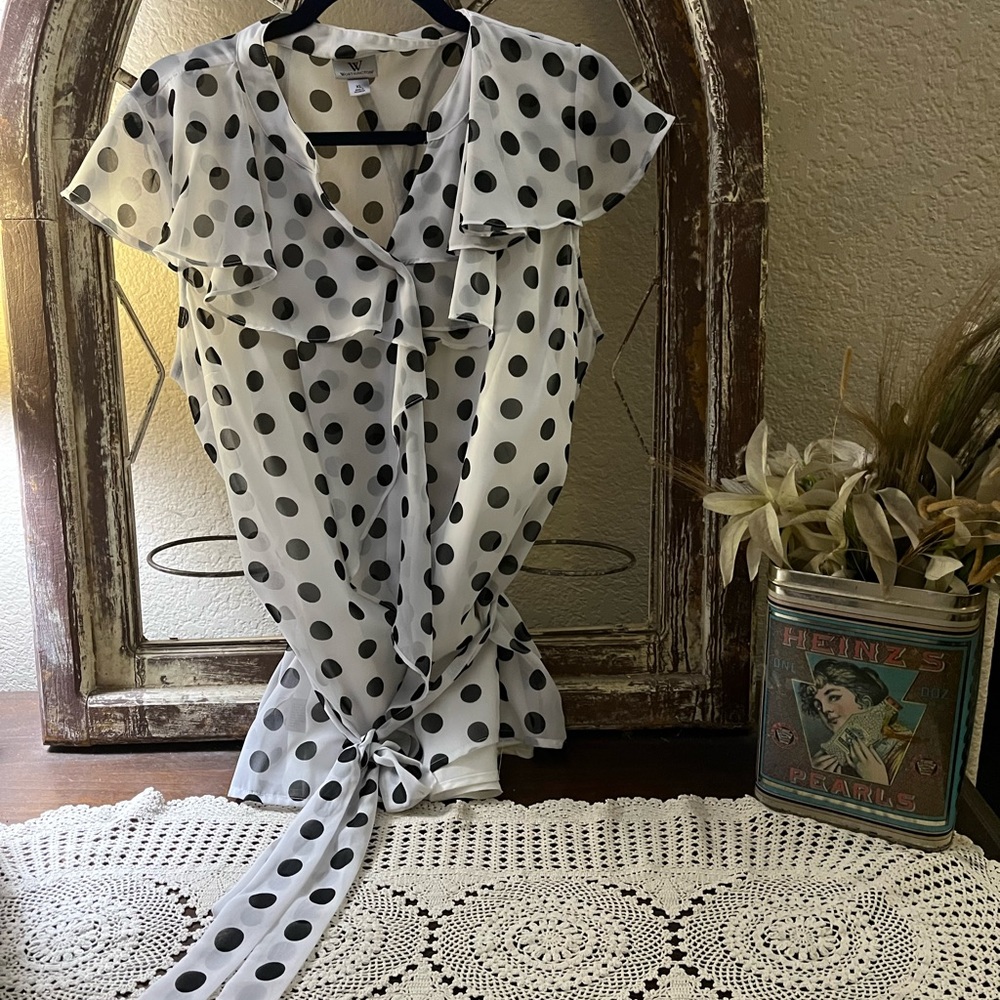 Polkadot Blouse  size XL With Separate under White Top